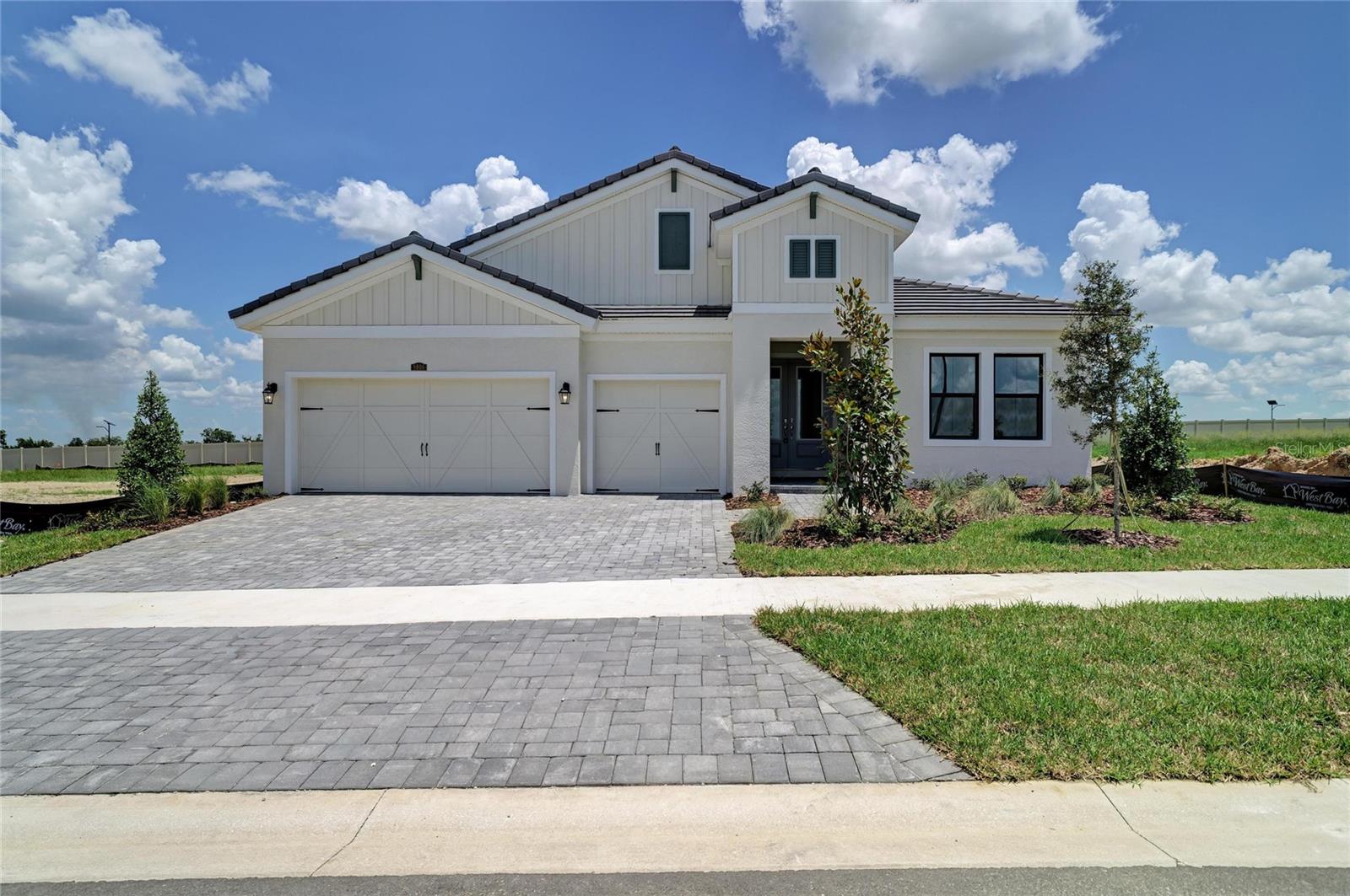 9806 Leaf Green Ln photo 1