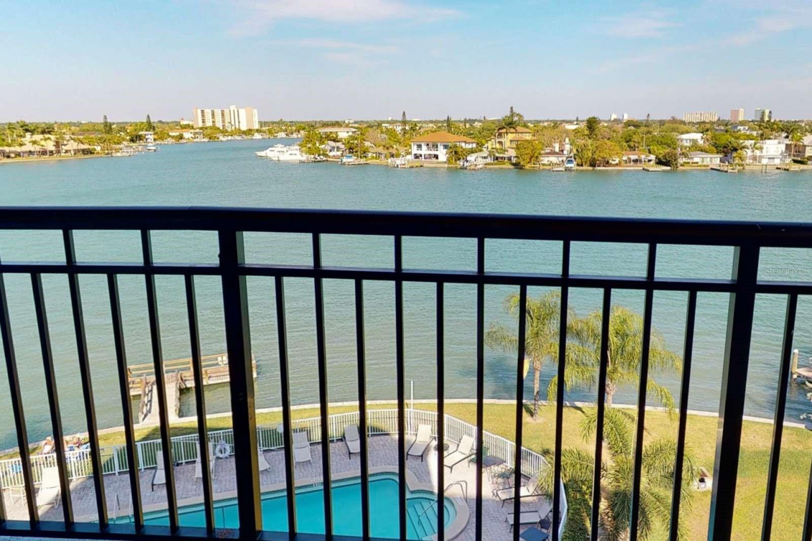 10315 Gulf Blvd #409 photo 1