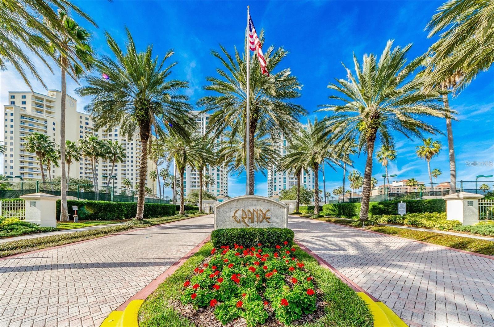 1180 Gulf Blvd #906 photo 1