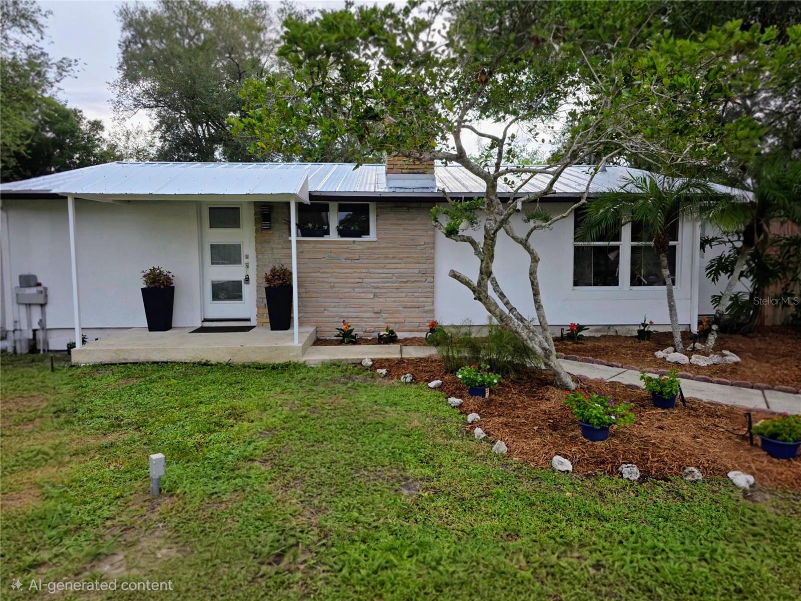 1205 Willis Ave photo 1