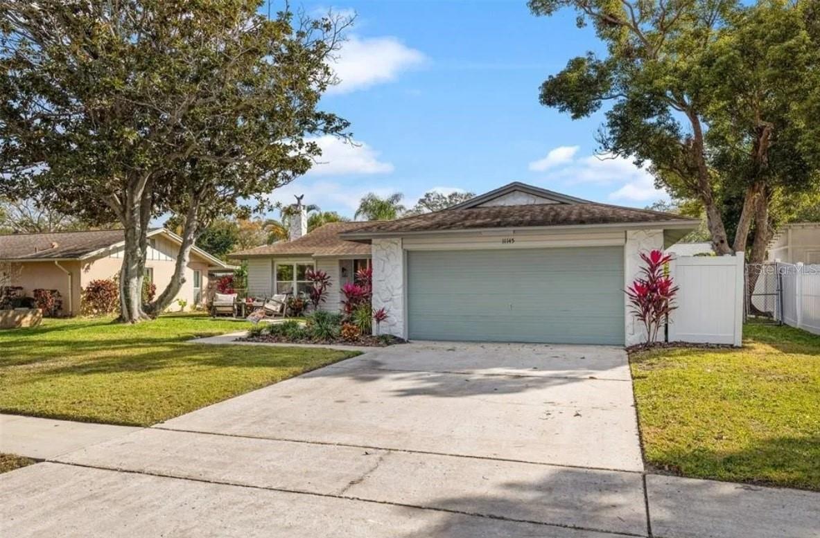 11145 Bella Loma Dr