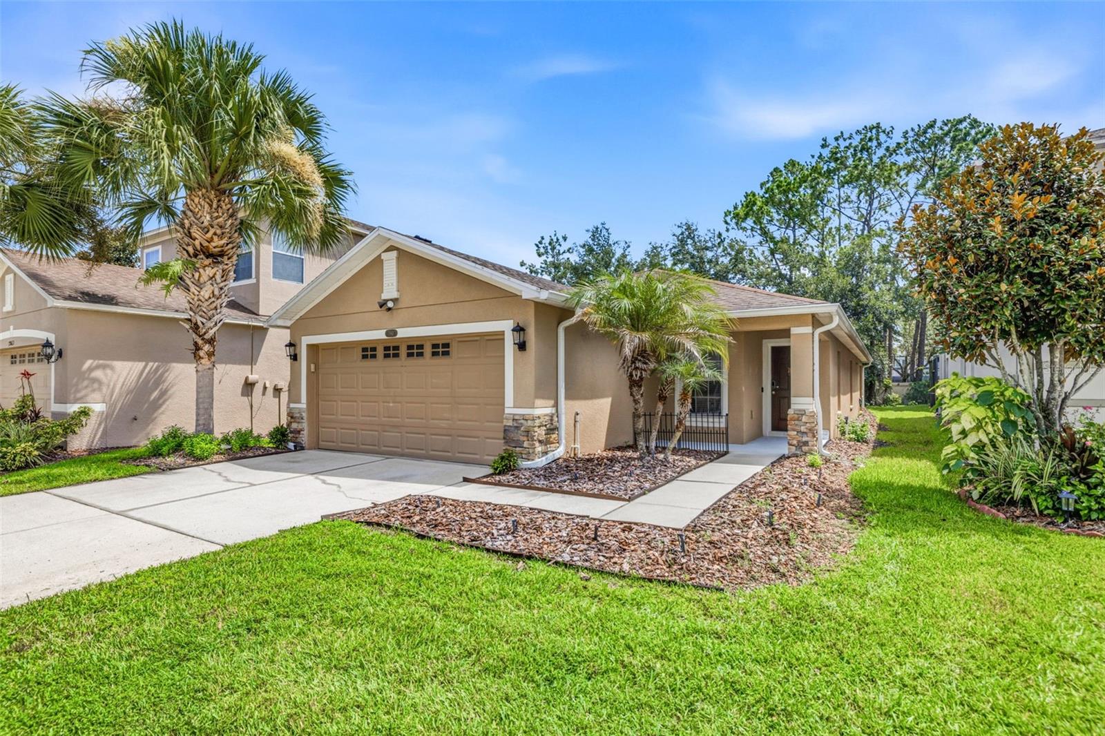 7861 Tuscany Woods Dr photo 1