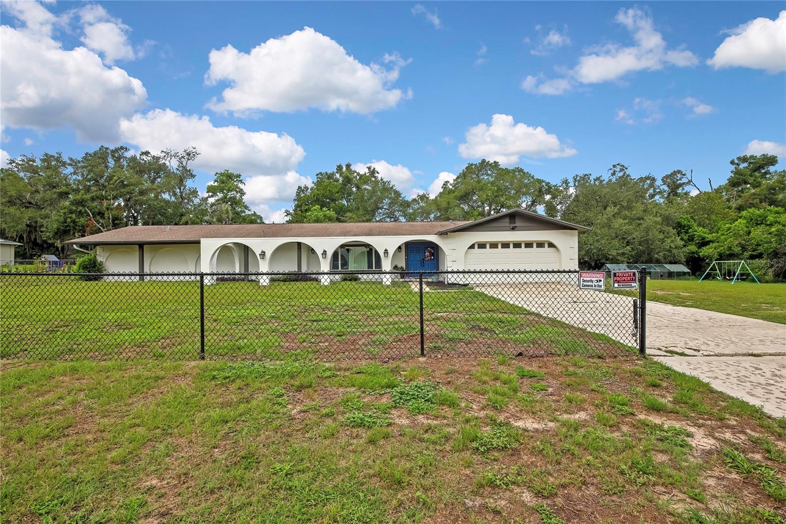 12305 Leanne Dr
