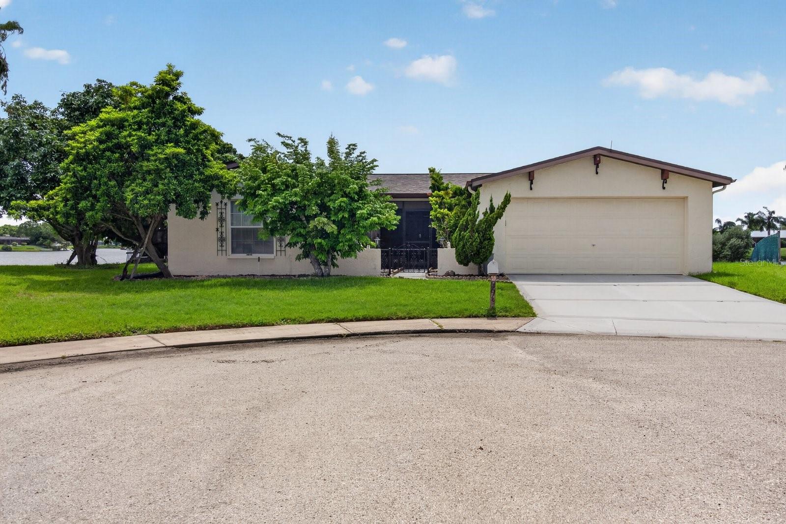 9615 Towanda Ln