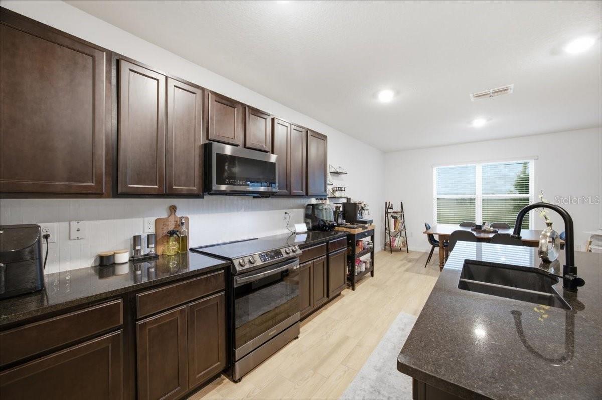 325 Auburn Grove Xing