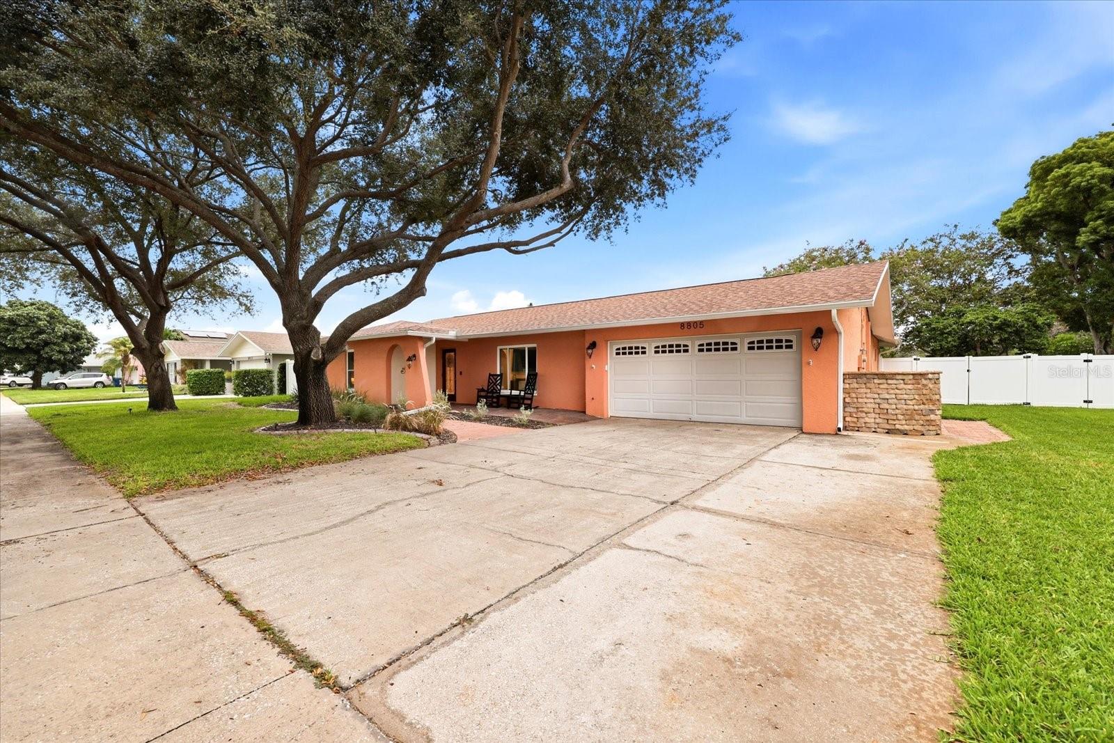 8805 Kenwood Rd