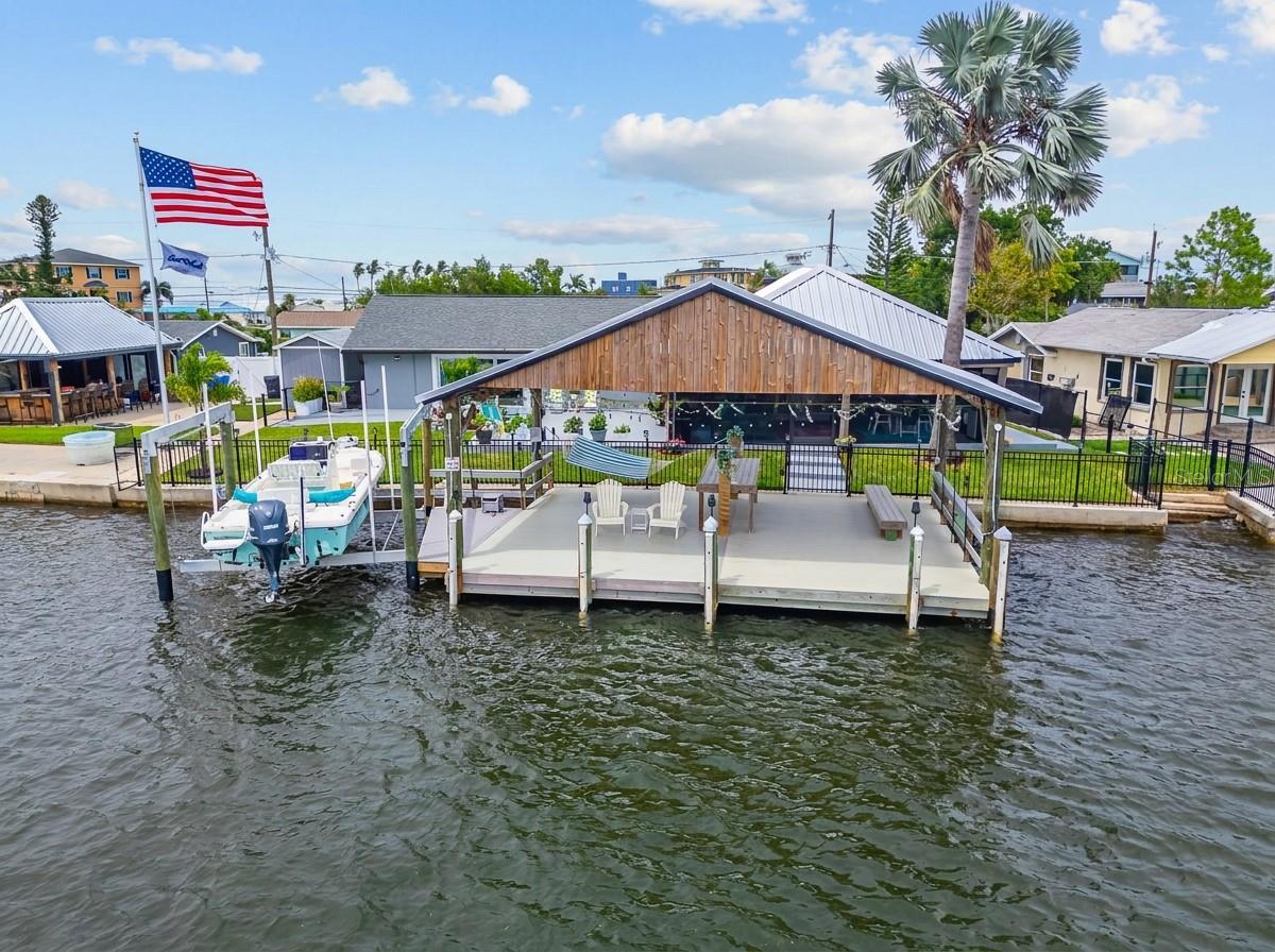 3422 W Shell Point Rd
