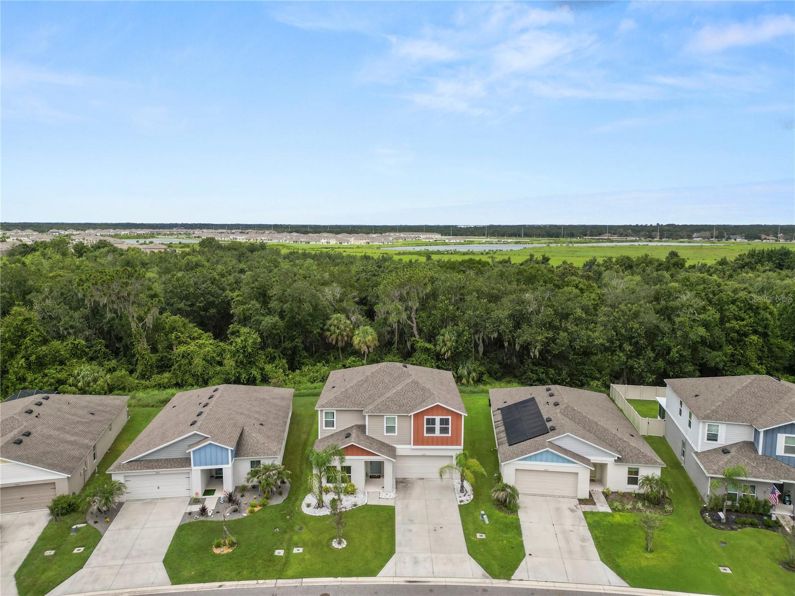 5693 Arlington River Dr