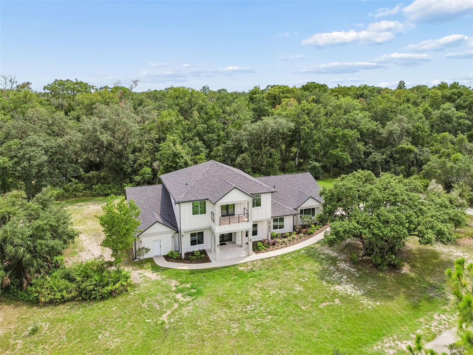 12000 Golden Valley Dr