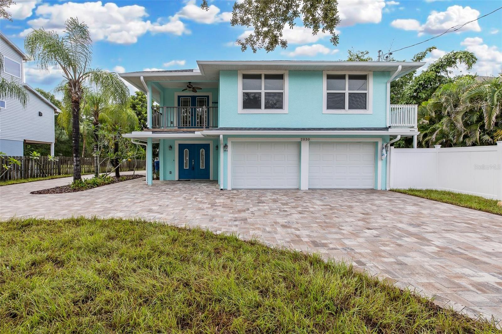 2030 Gulfview Dr