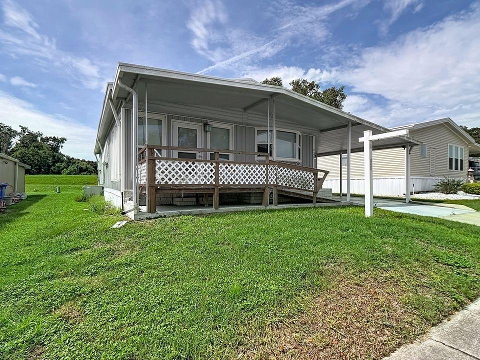 526 Cassandra Ln