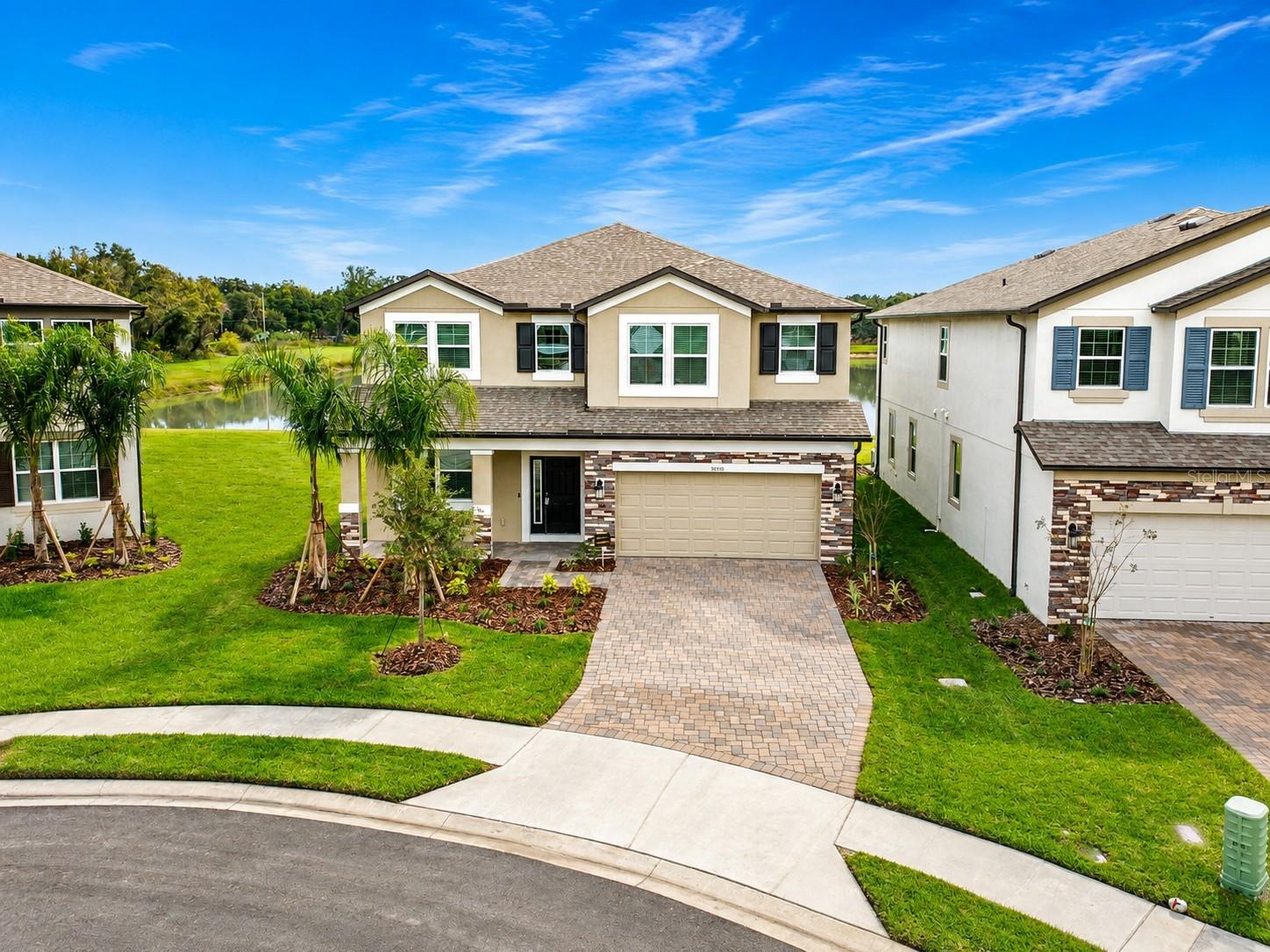 38190 Shale Stone CT