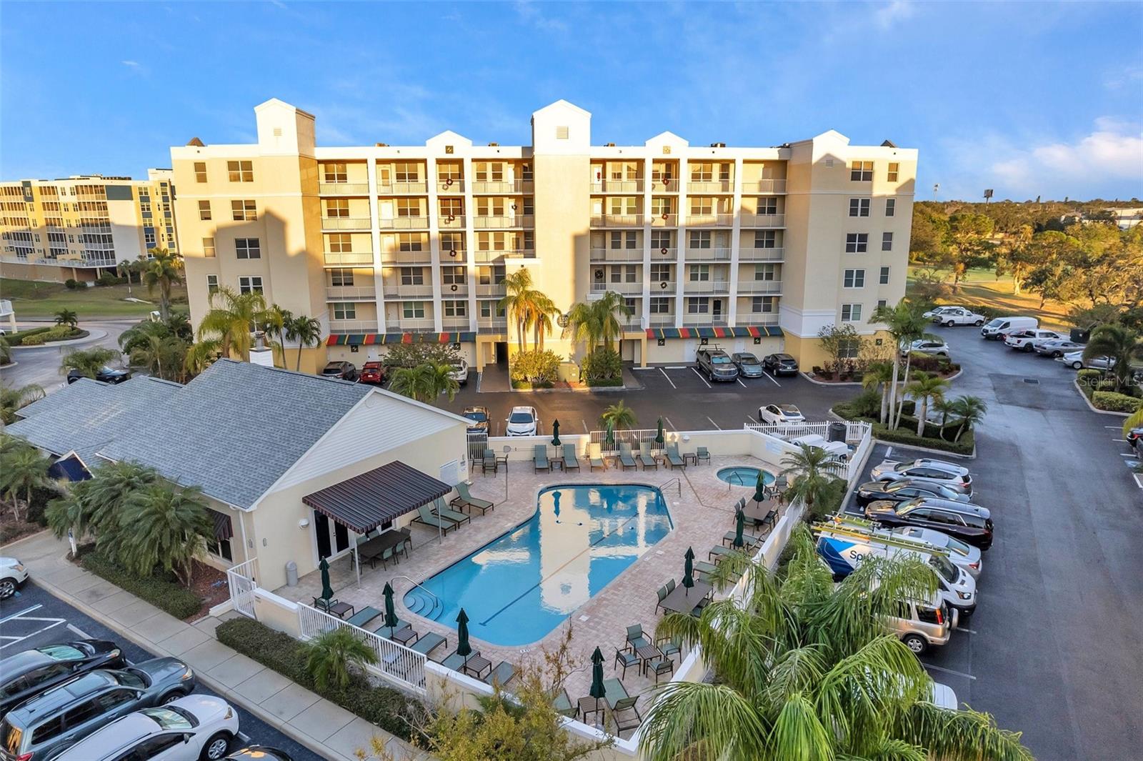 1200 Country Club Dr #3105