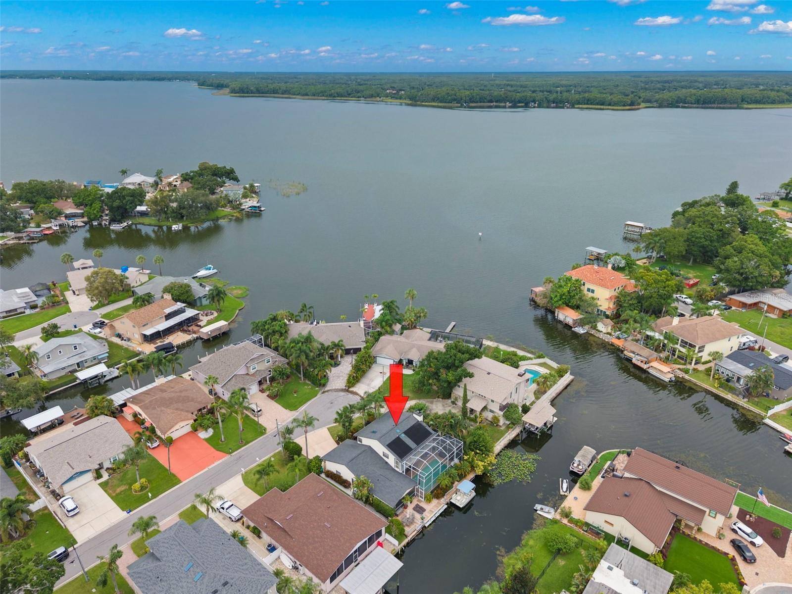 93 S Canal Dr photo 1