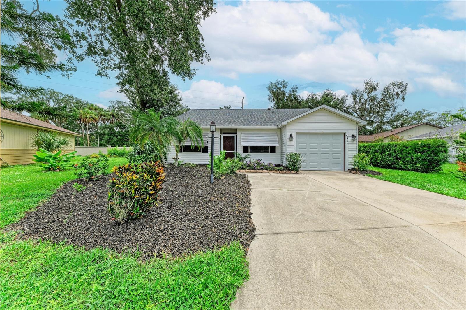 5506 82nd Avenue Dr E photo 1