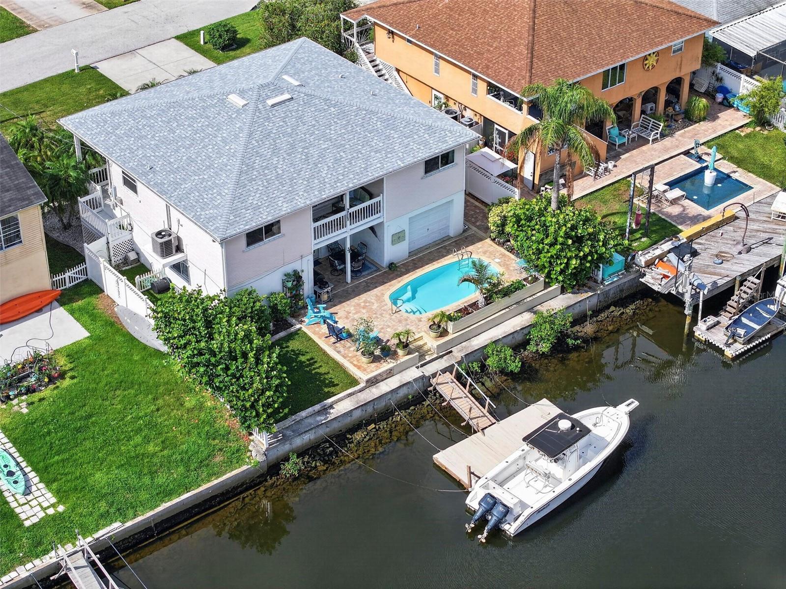 7611 Mako Dr photo 1