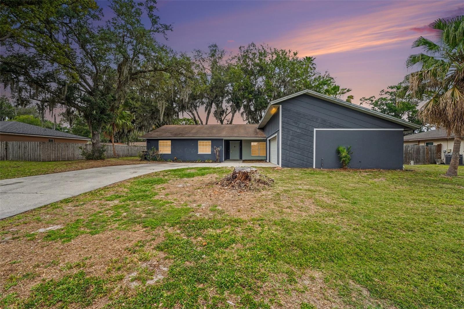 1234 Fairfax N photo 1