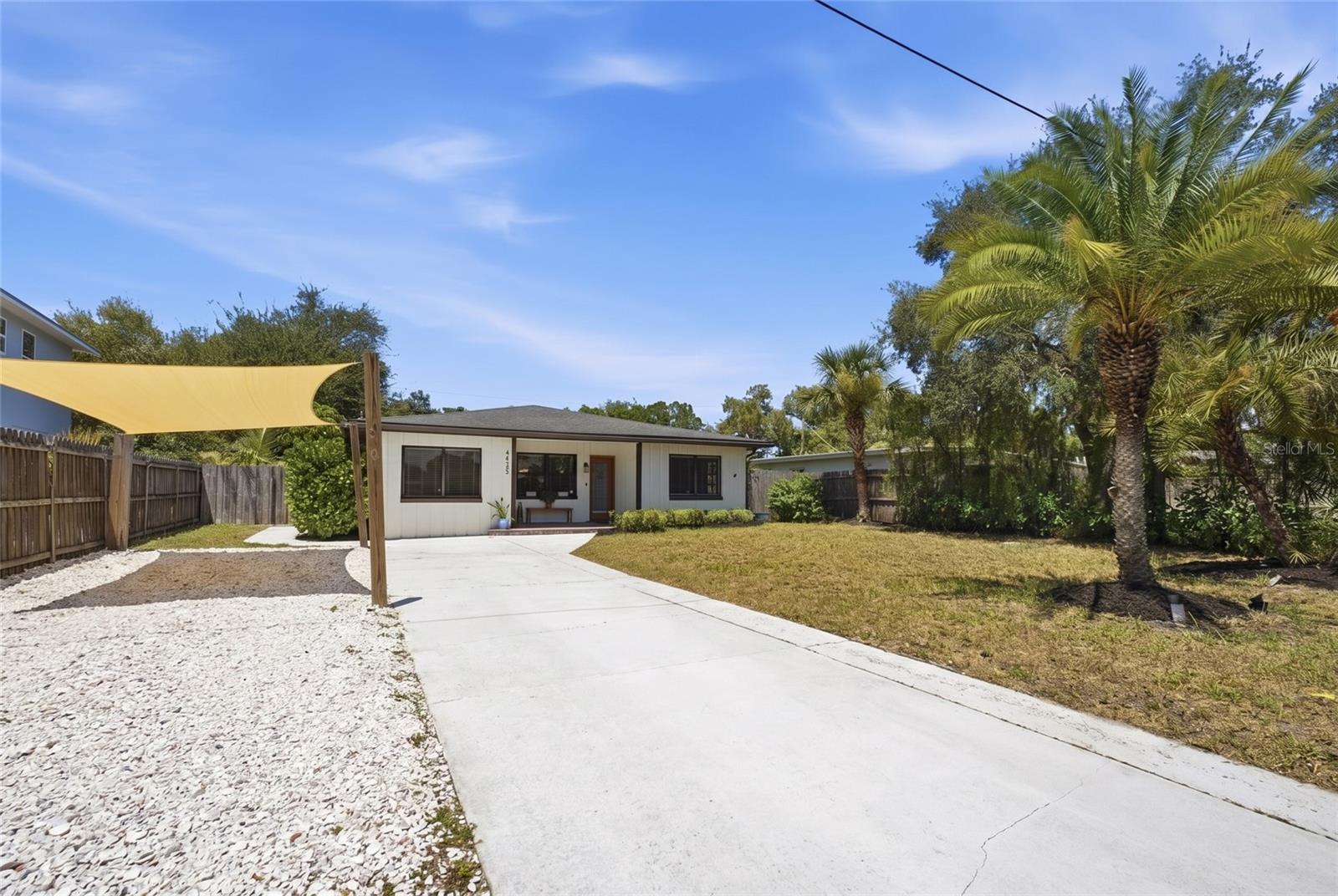 4925 Remington Dr
