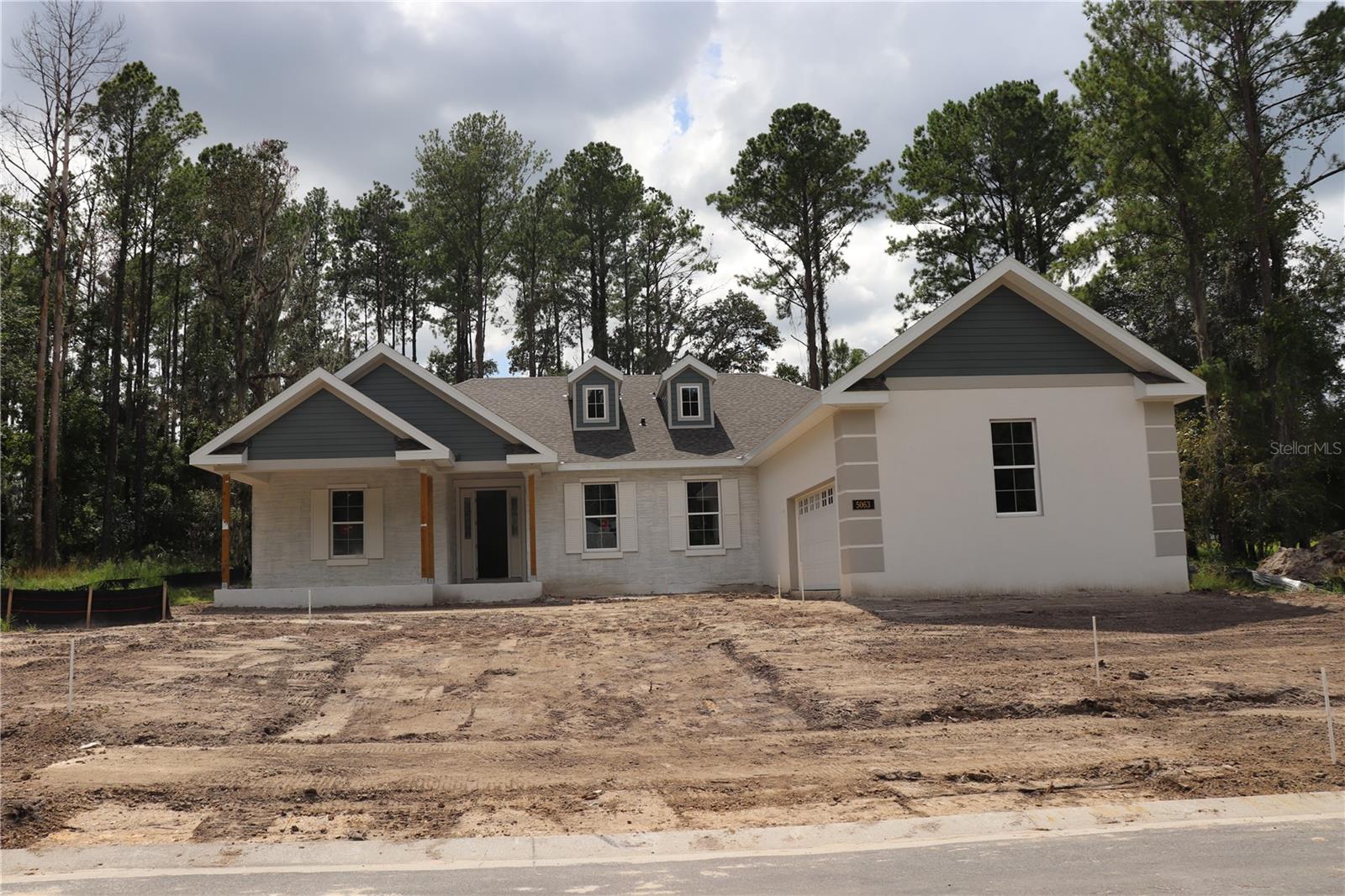 5063 Elm Leaf Dr
