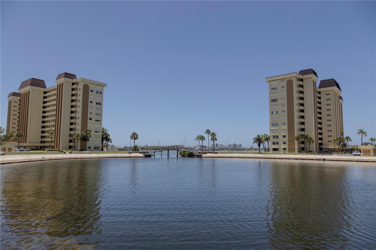 4525 Cove Cir #1107 photo 1