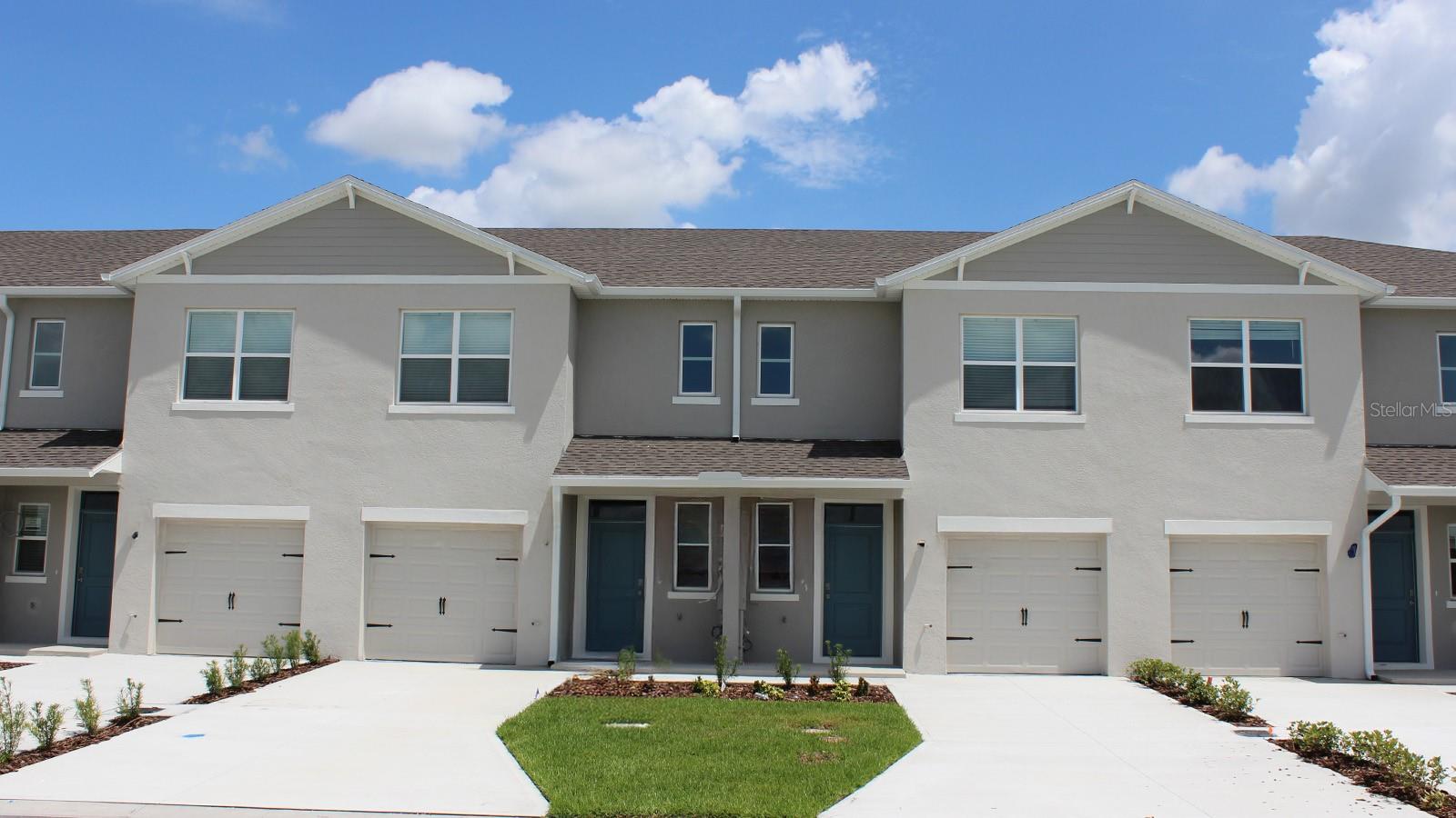 4272 Butterscotch Cir photo 1