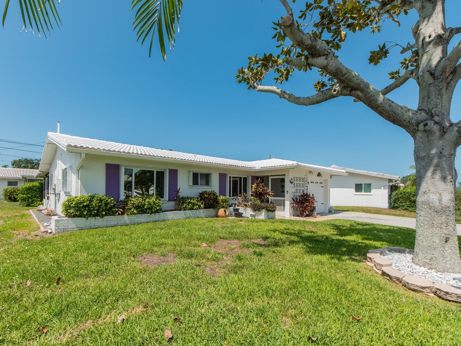 14104 89th Ave photo 1