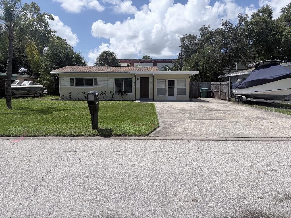 2209 Euclid Cir S