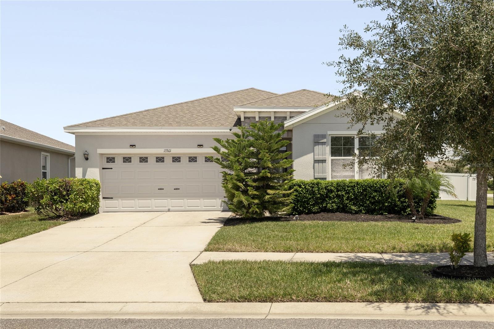 13301 Waterleaf Garden Cir photo 1