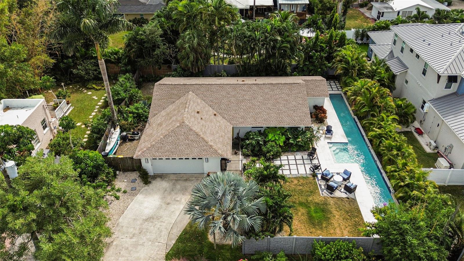 1750 Alta Vista St