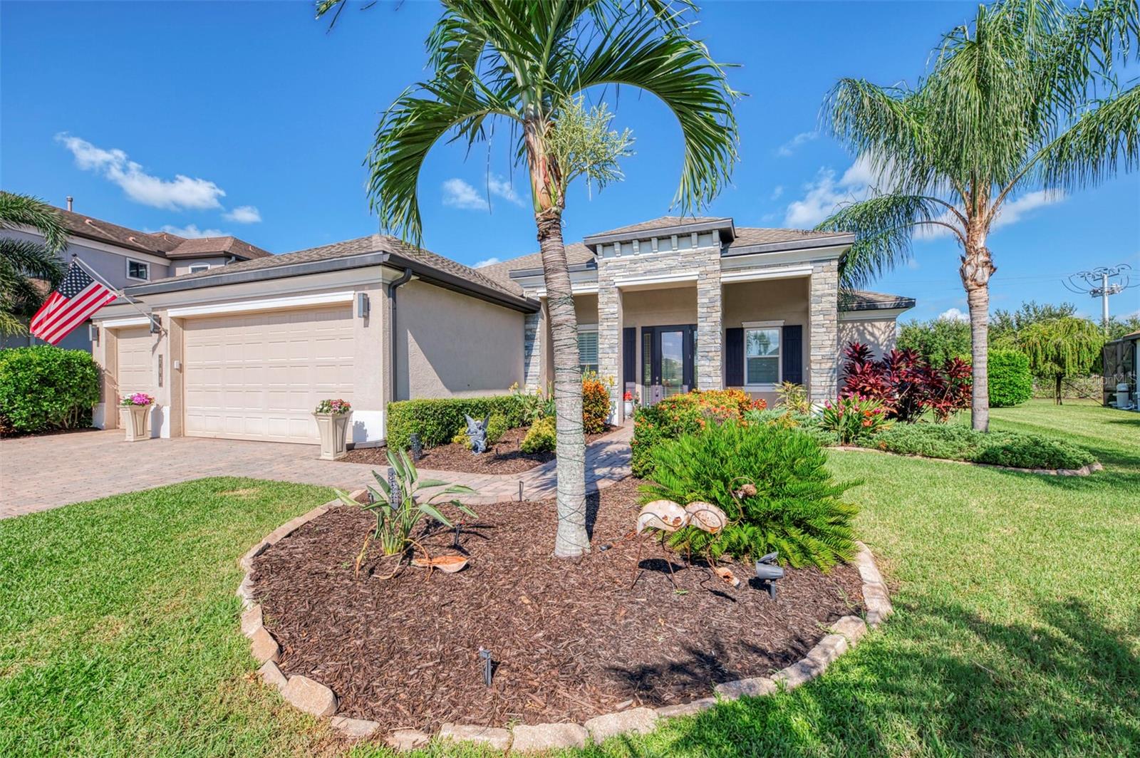 708 Rosemary Cir