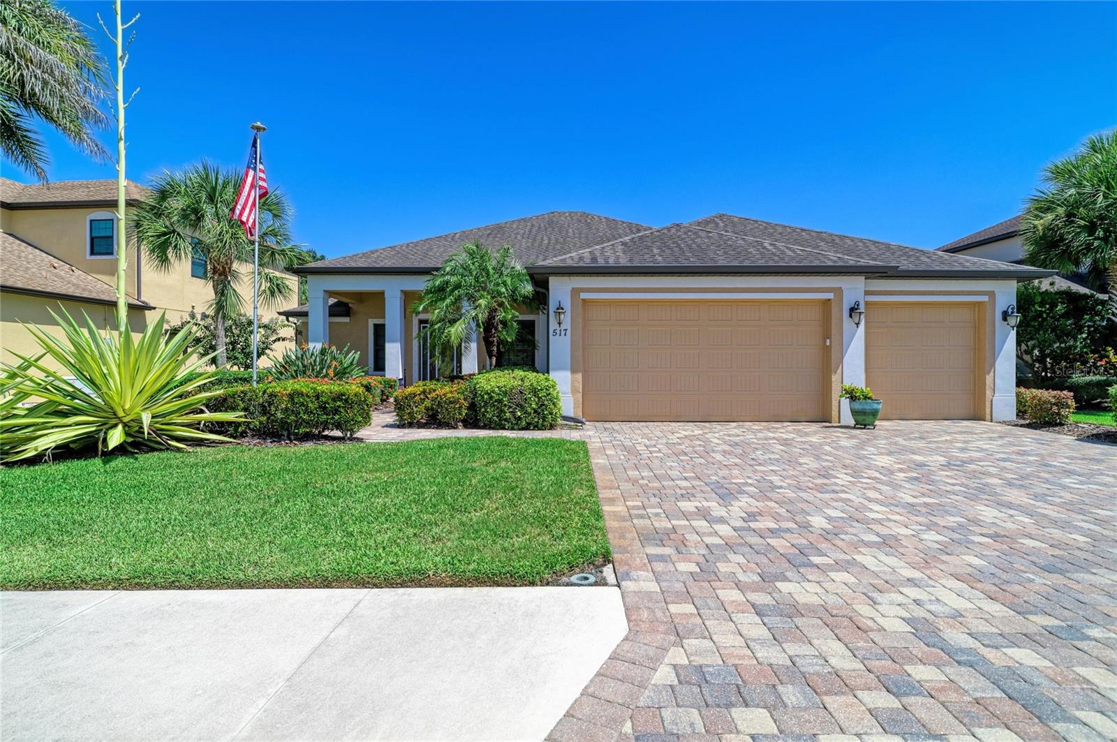 517 Chantilly Trl