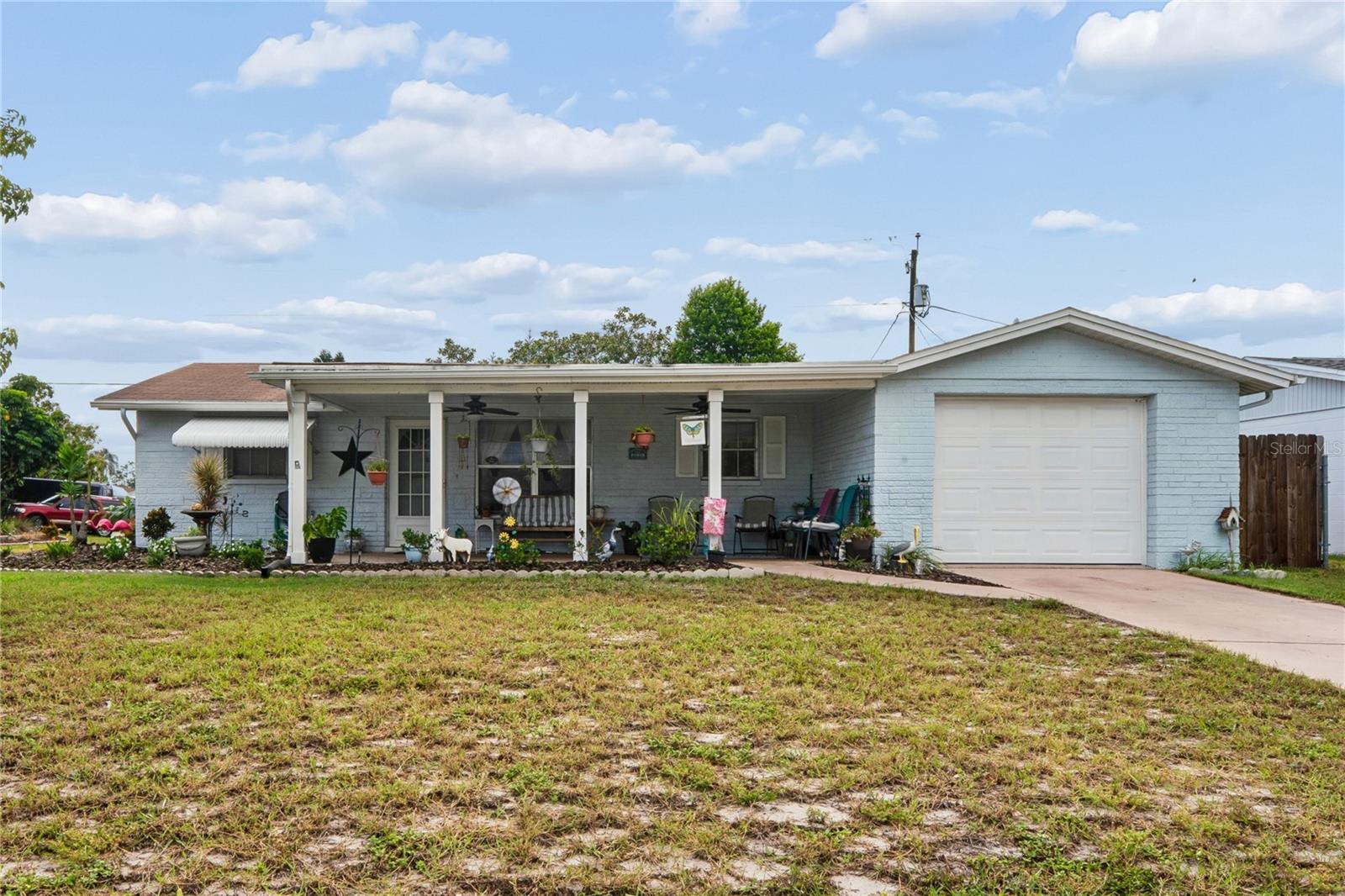 7106 Palisade Dr photo 1