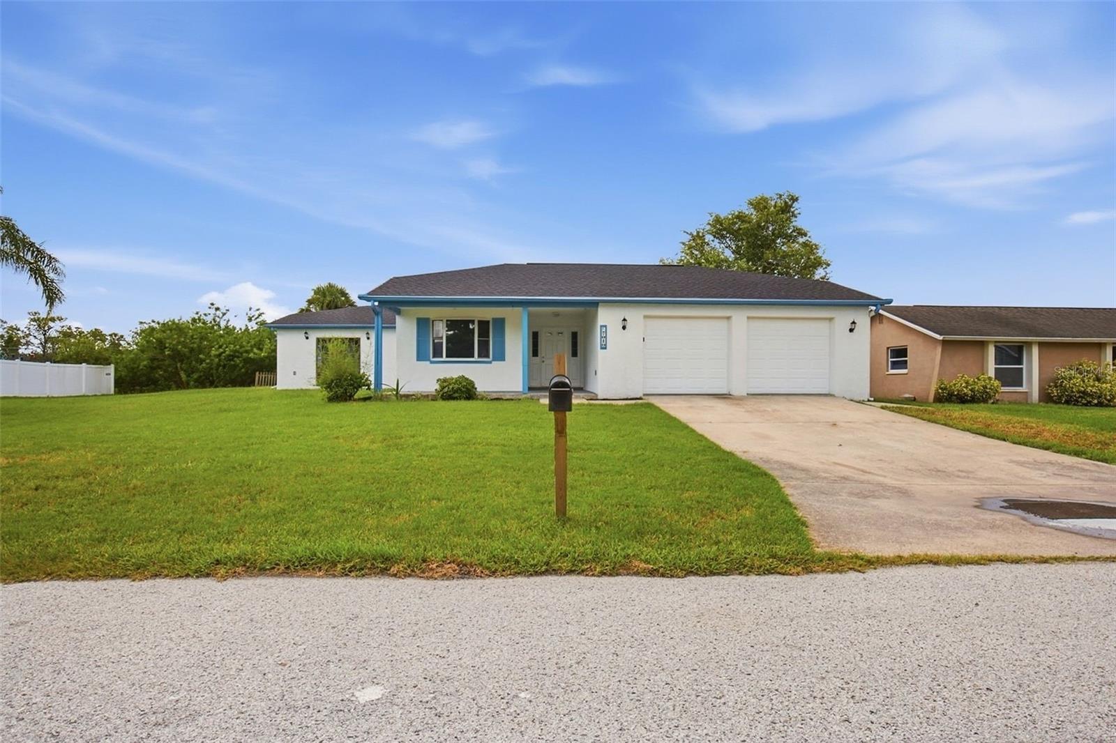 7010 Southwind Dr photo 1