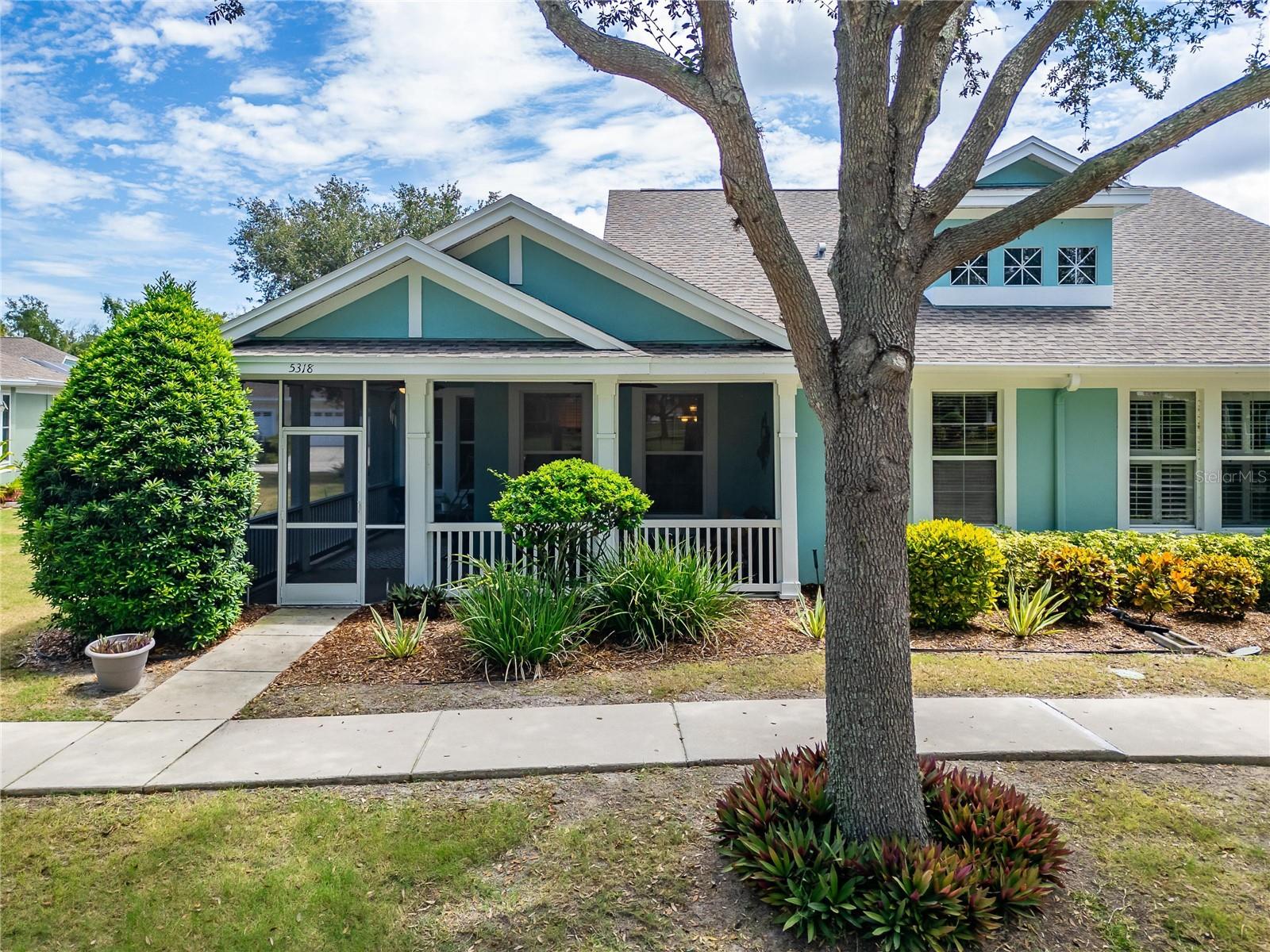 5318 Golden Isles Dr photo 1