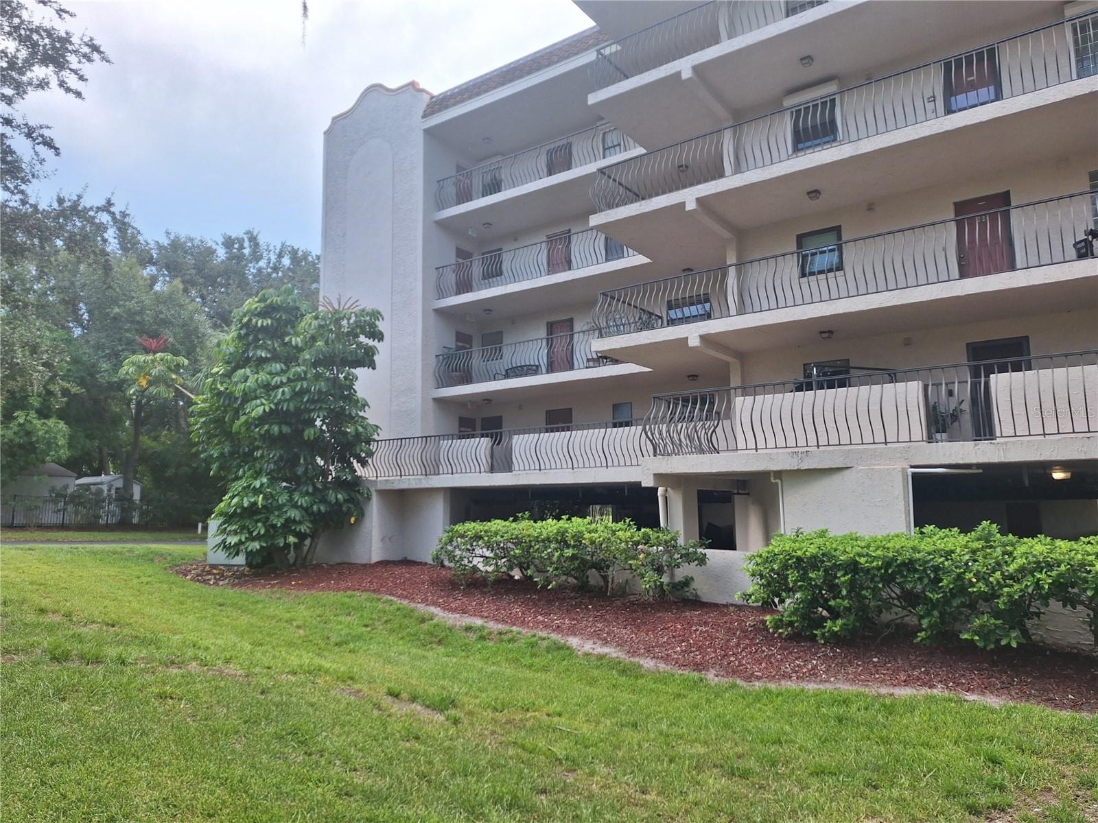 504 S Florida Ave #215 photo 1