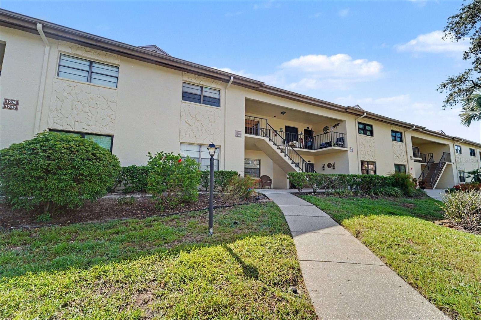 1702 Seascape Cir #203
