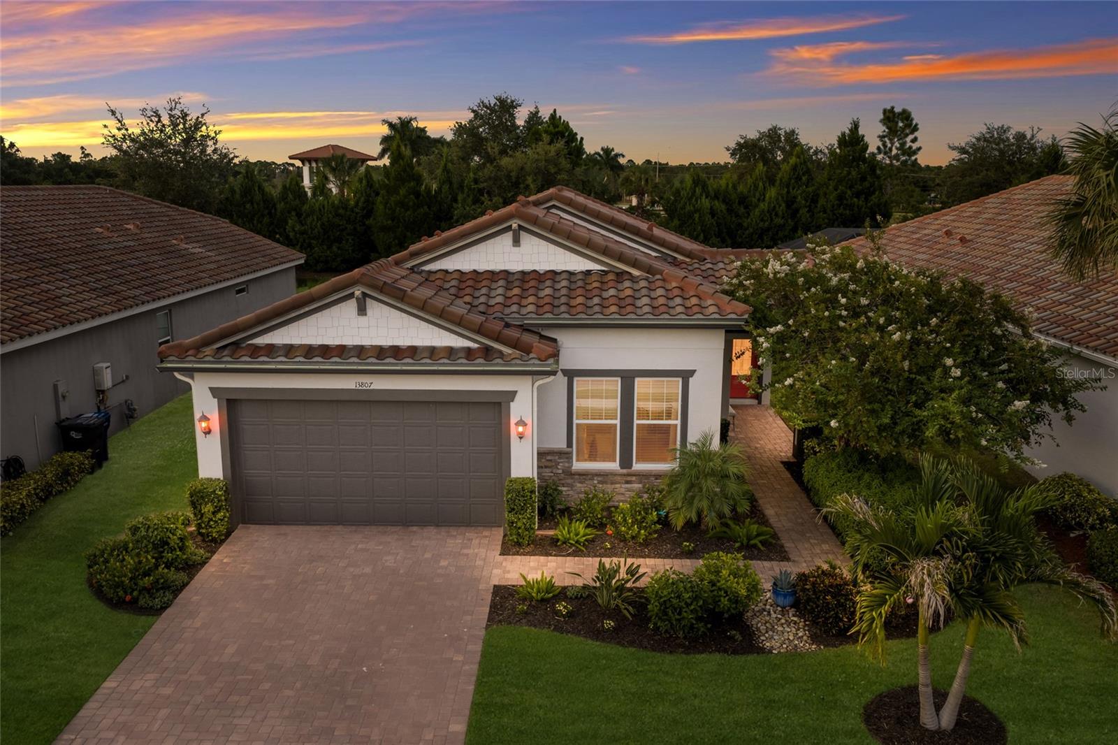 13807 American Prairie Pl