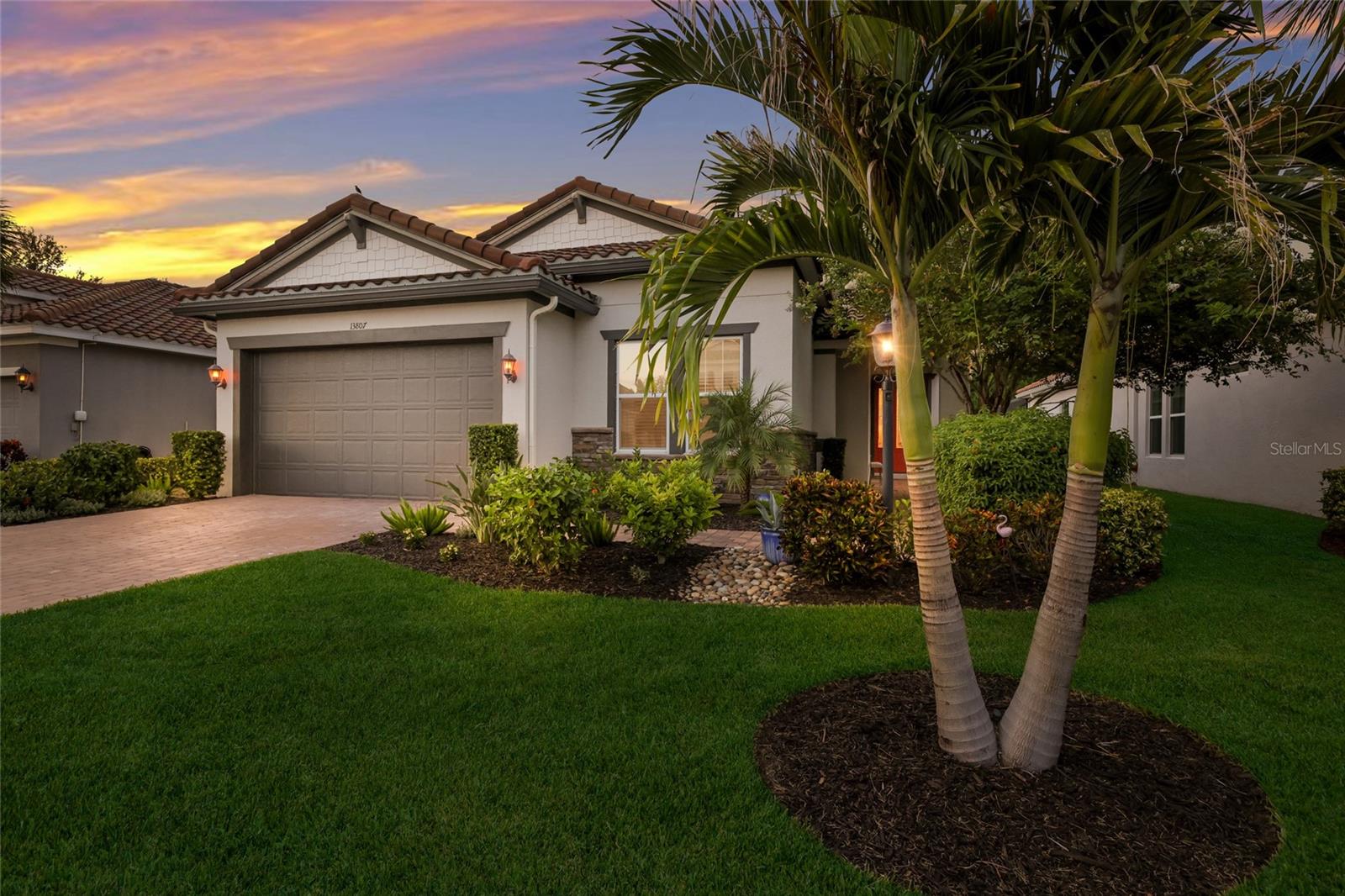 13807 American Prairie Pl