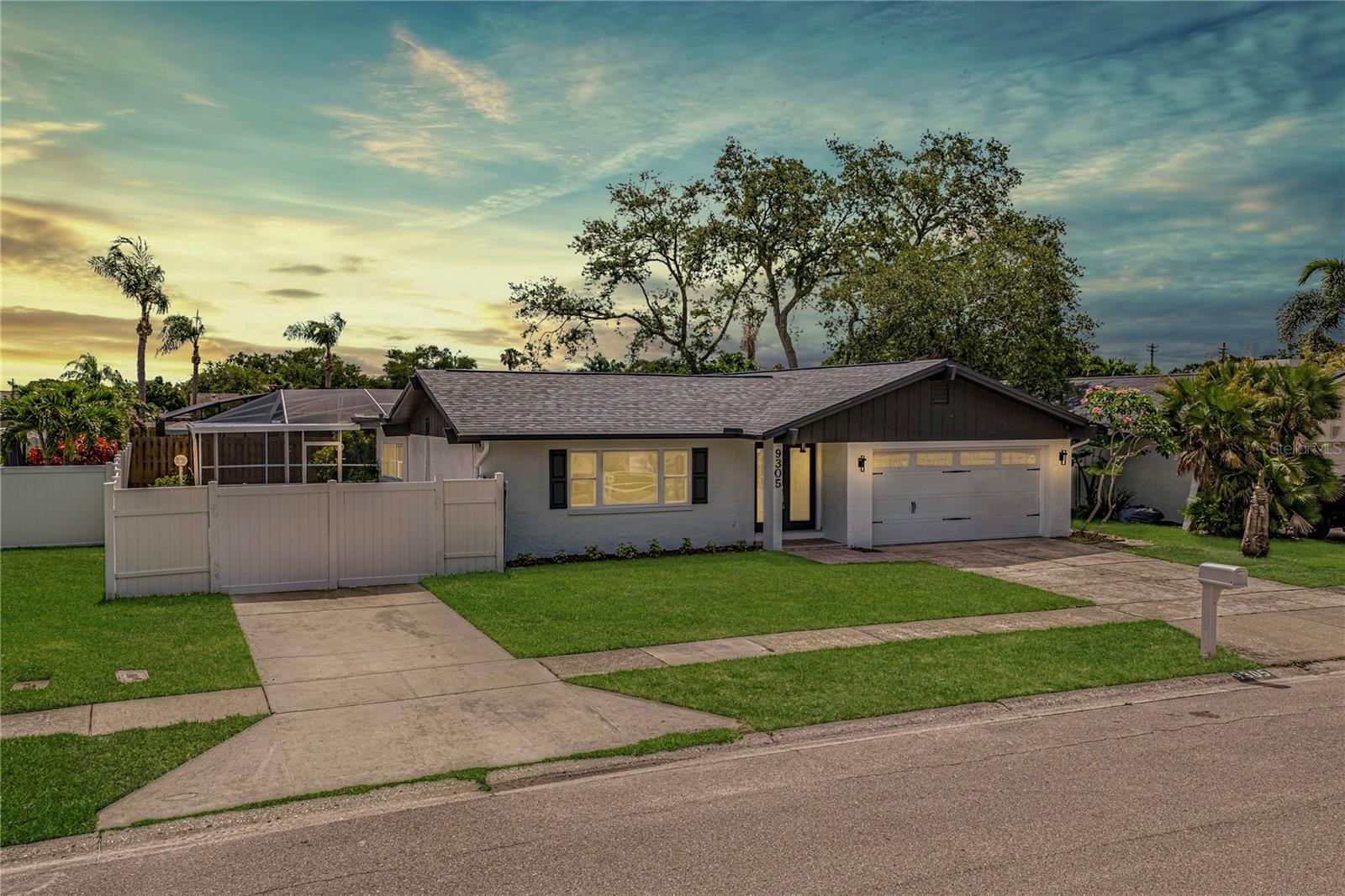9305 120th Ln photo 1