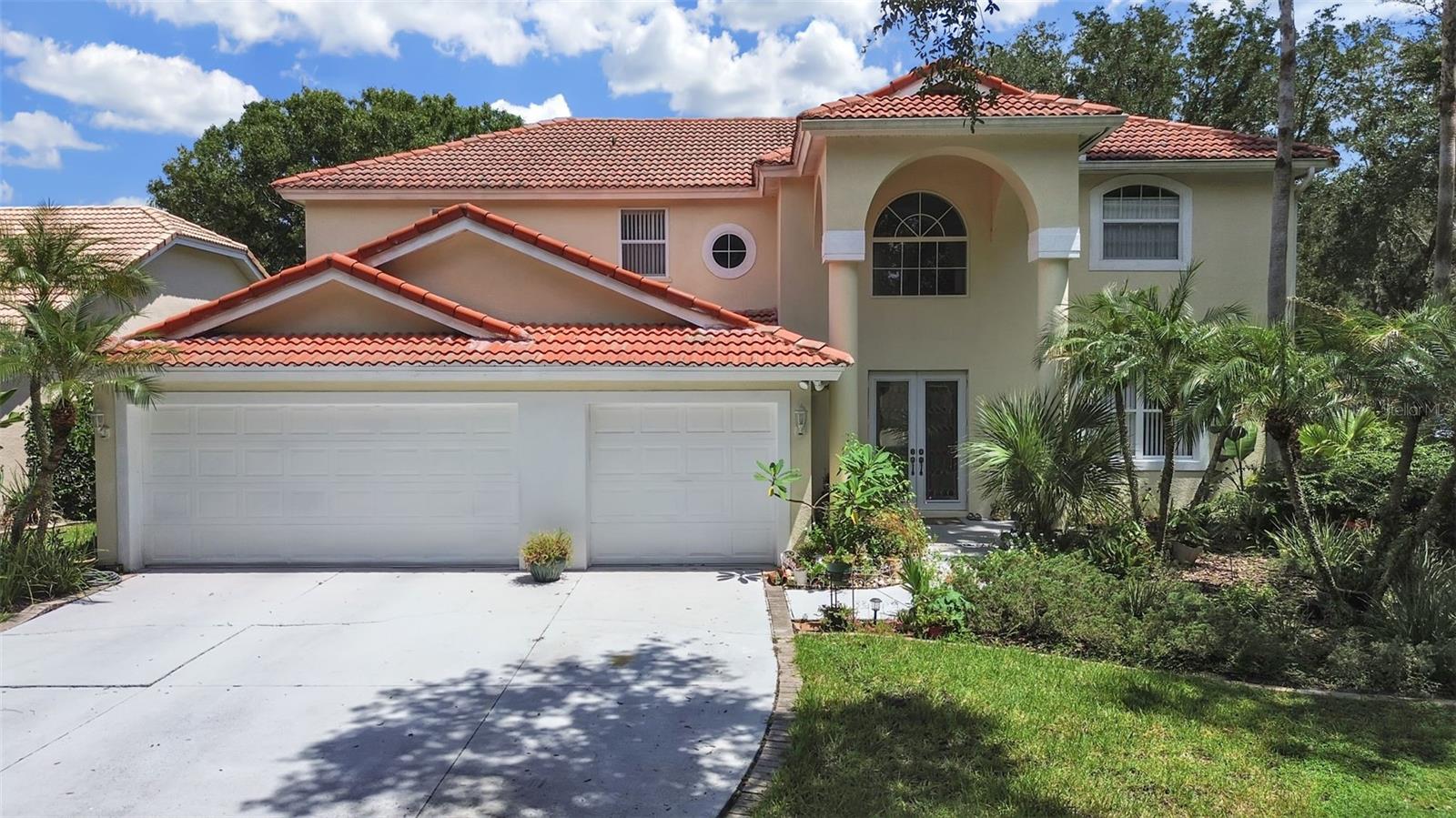 10212 Garden Alcove Dr
