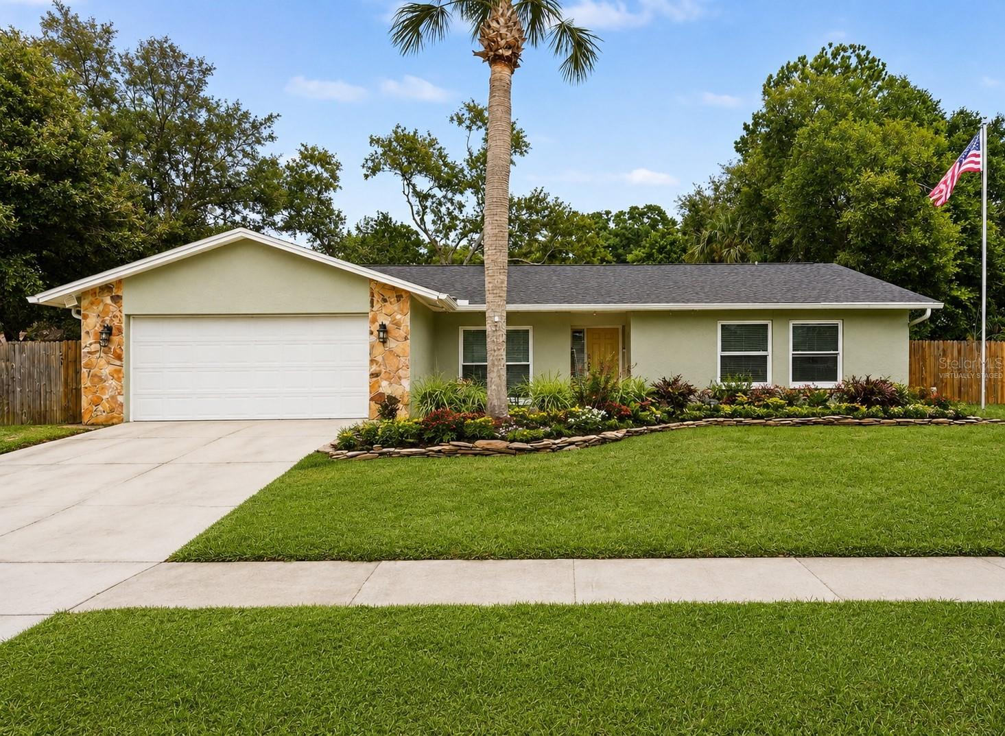 9303 Rolling Ridge Pl