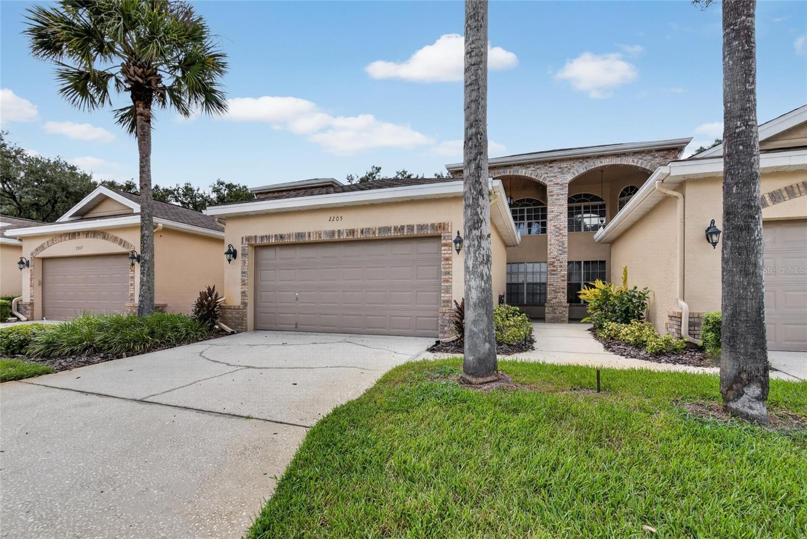 2205 Preservation Dr photo 1