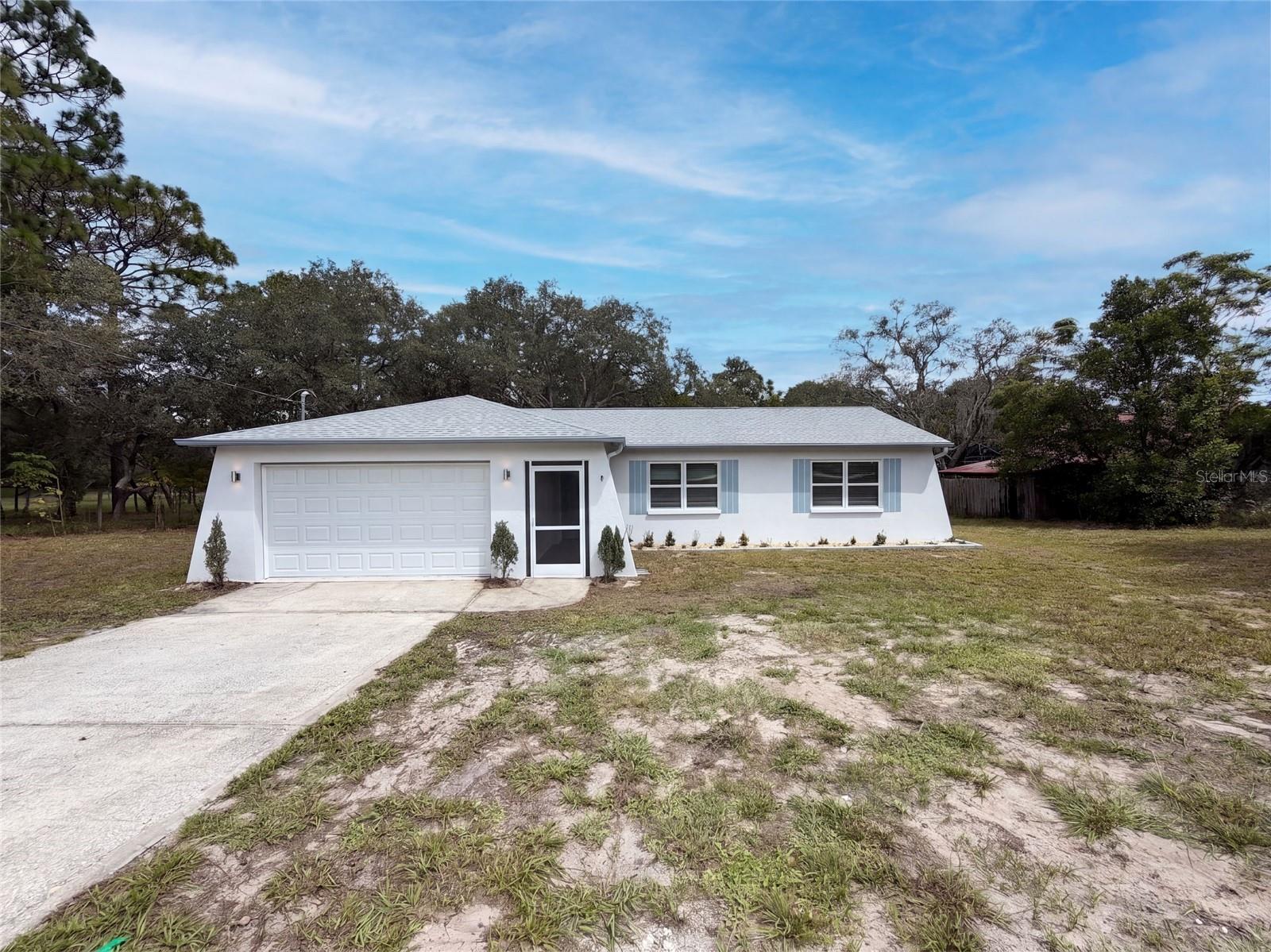 8165 Ridge Rd