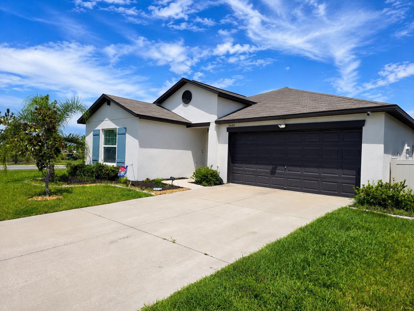 5404 Blue Azure Dr