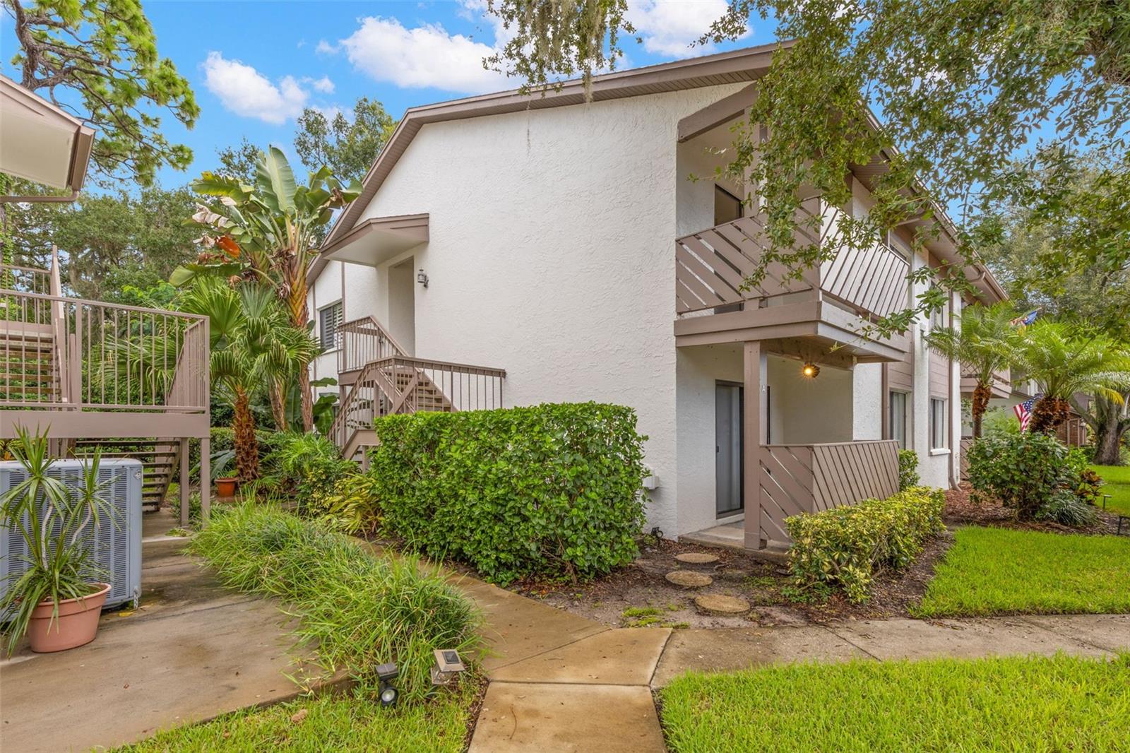 631 Fairmont Ave #C photo 1