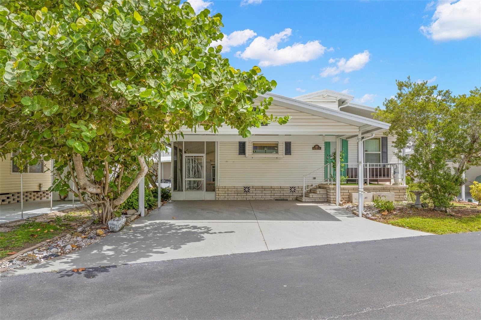 357 Mount Saxon Ave NE #323