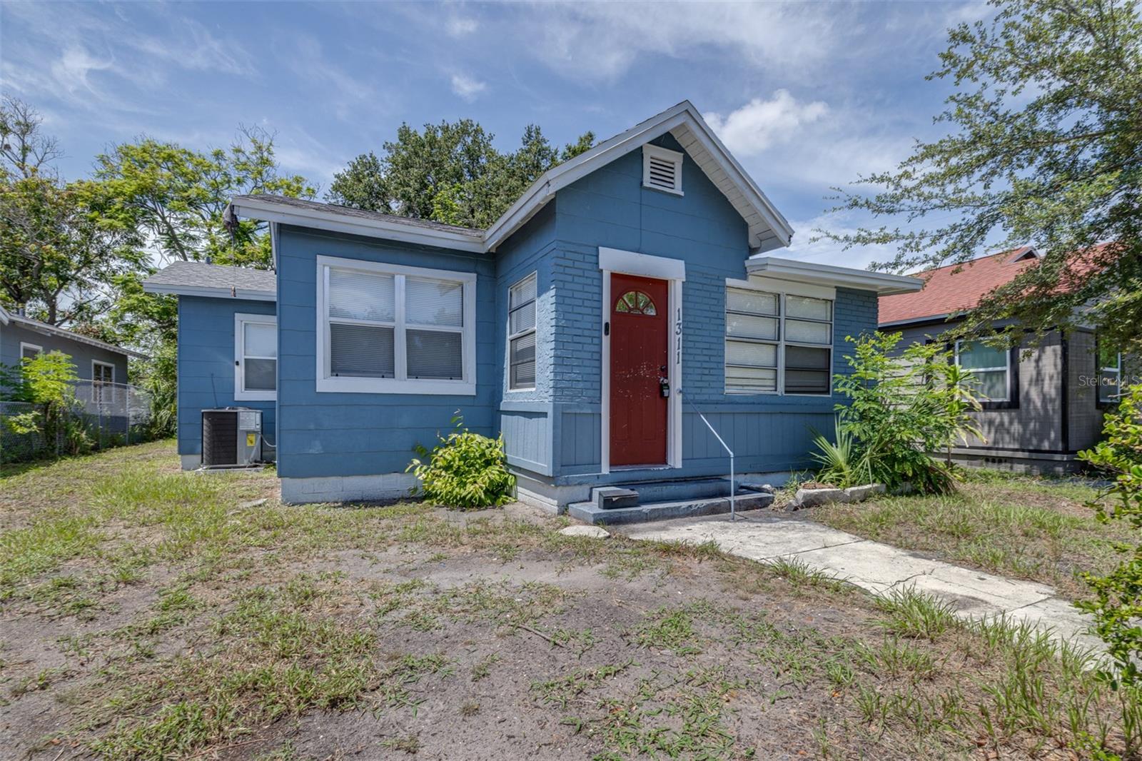 1311 Prescott St S