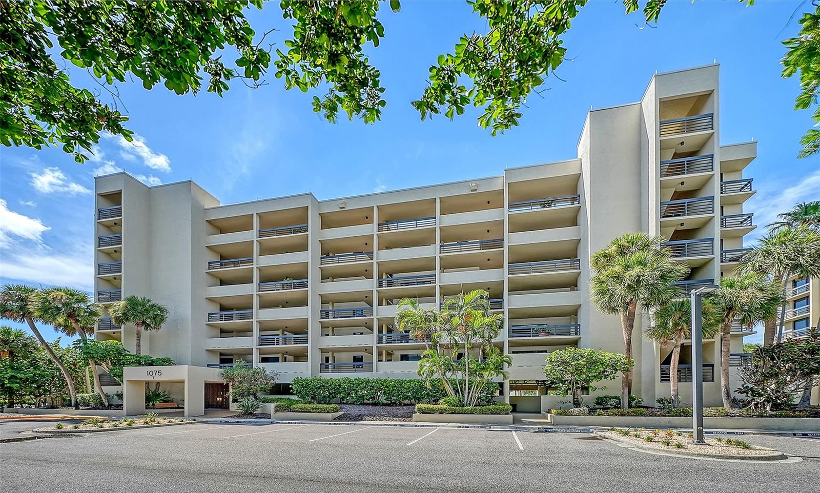 1075 Gulf Of Mexico Dr #303 photo 1