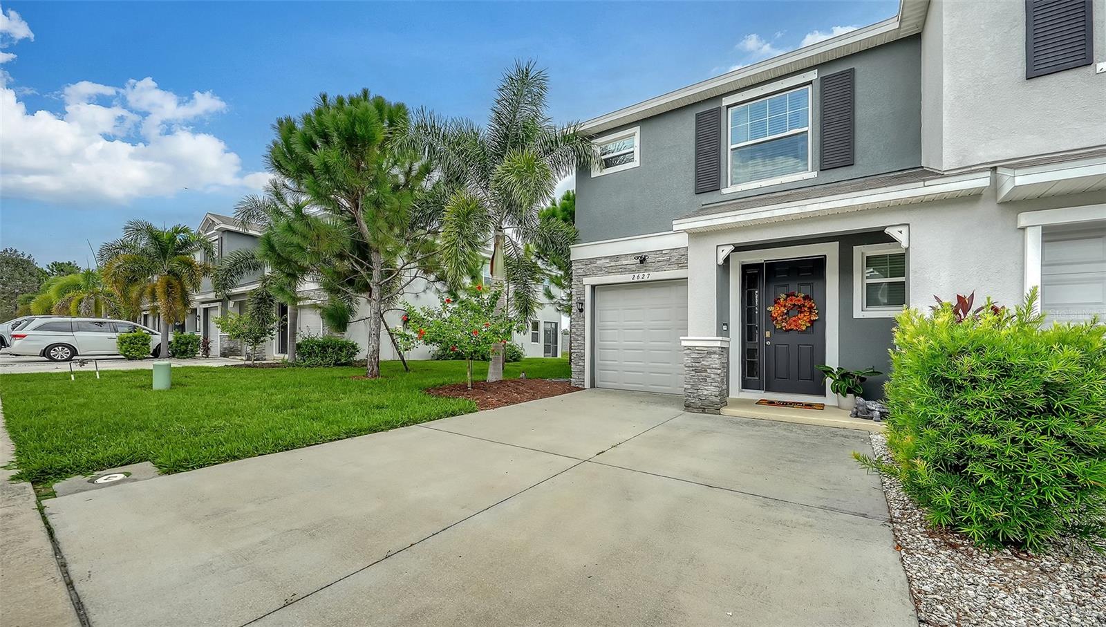 2627 Midnight Pearl Dr