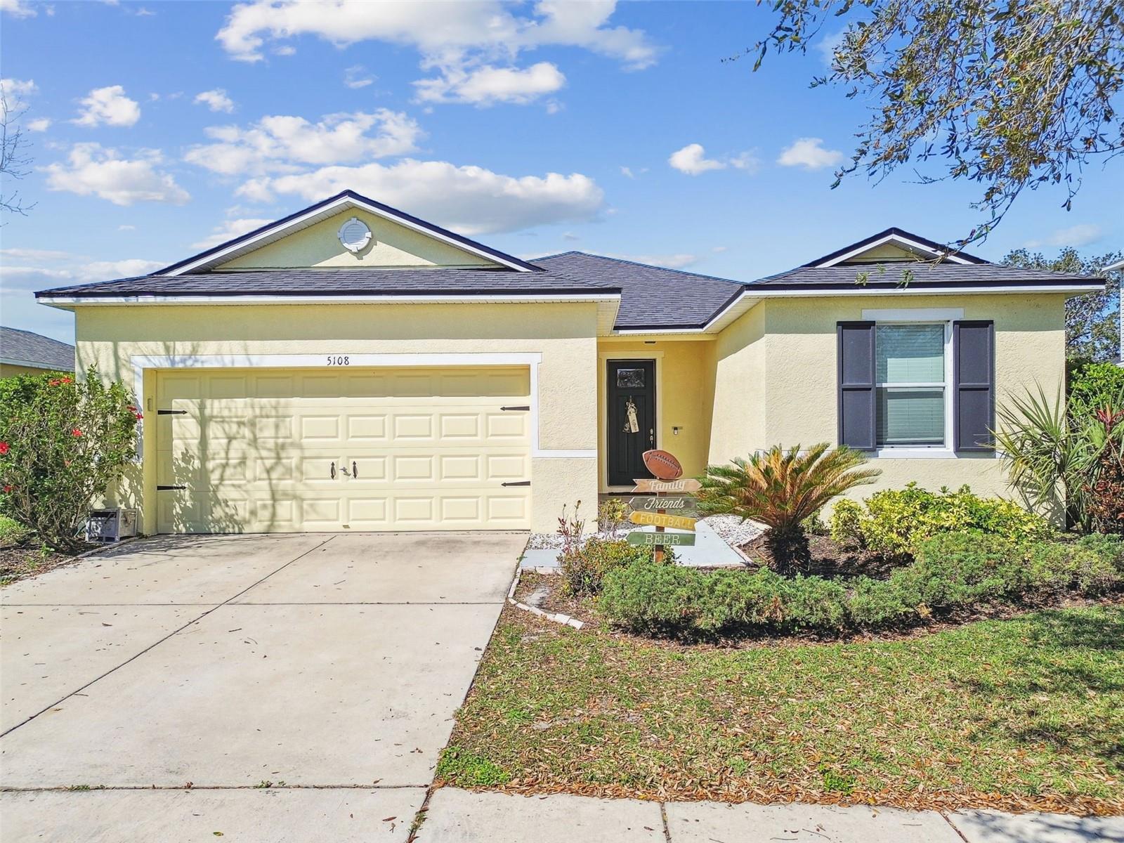 5108 Butterfly Shell Dr photo 1